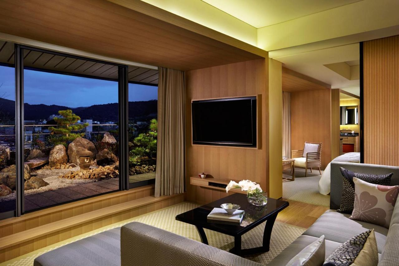 The Ritz-Carlton Kyoto Hotel Exterior foto